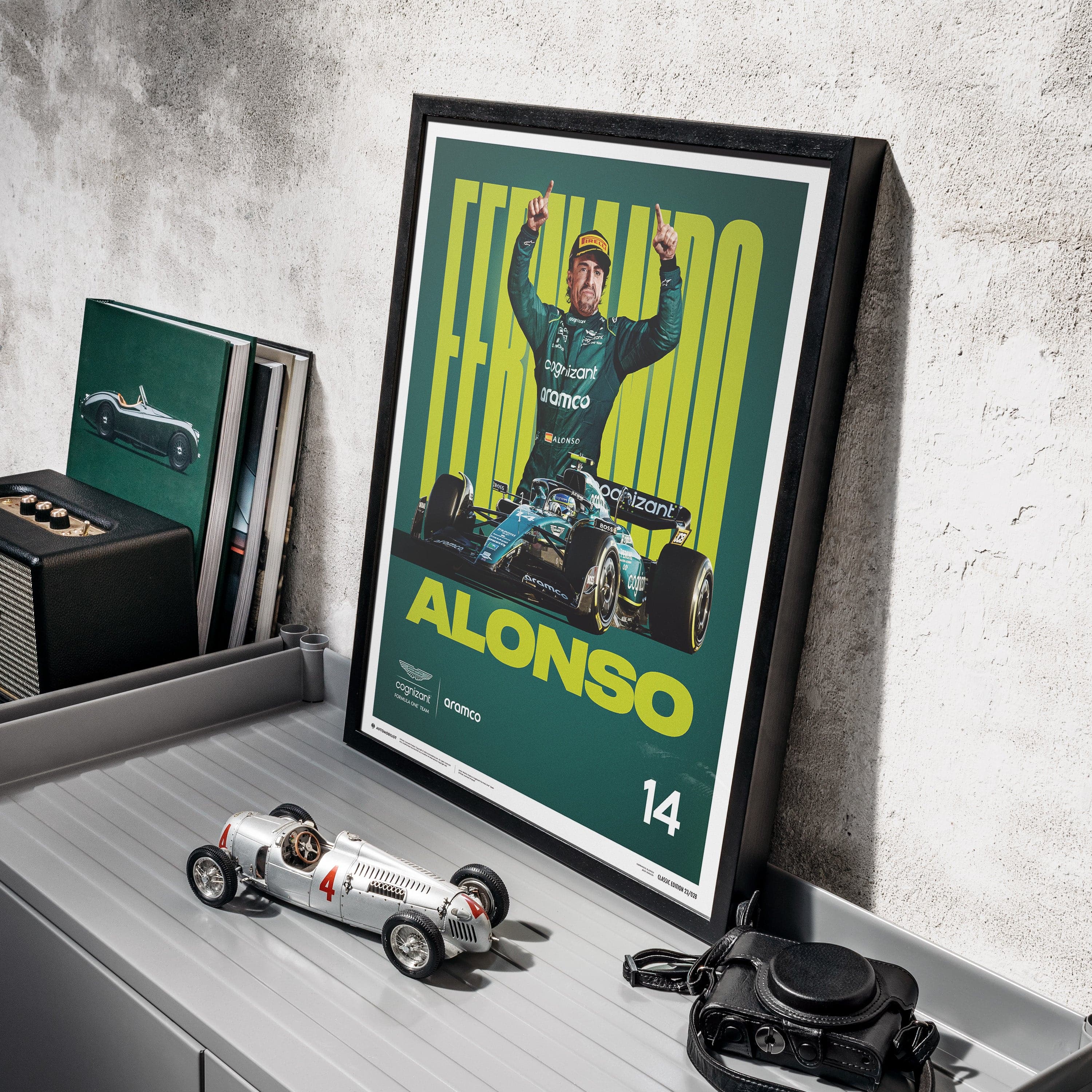 Aston Martin Aramco Cognizant Formula One⢠Team - Fernando Alonso - 2023 - Automobilist