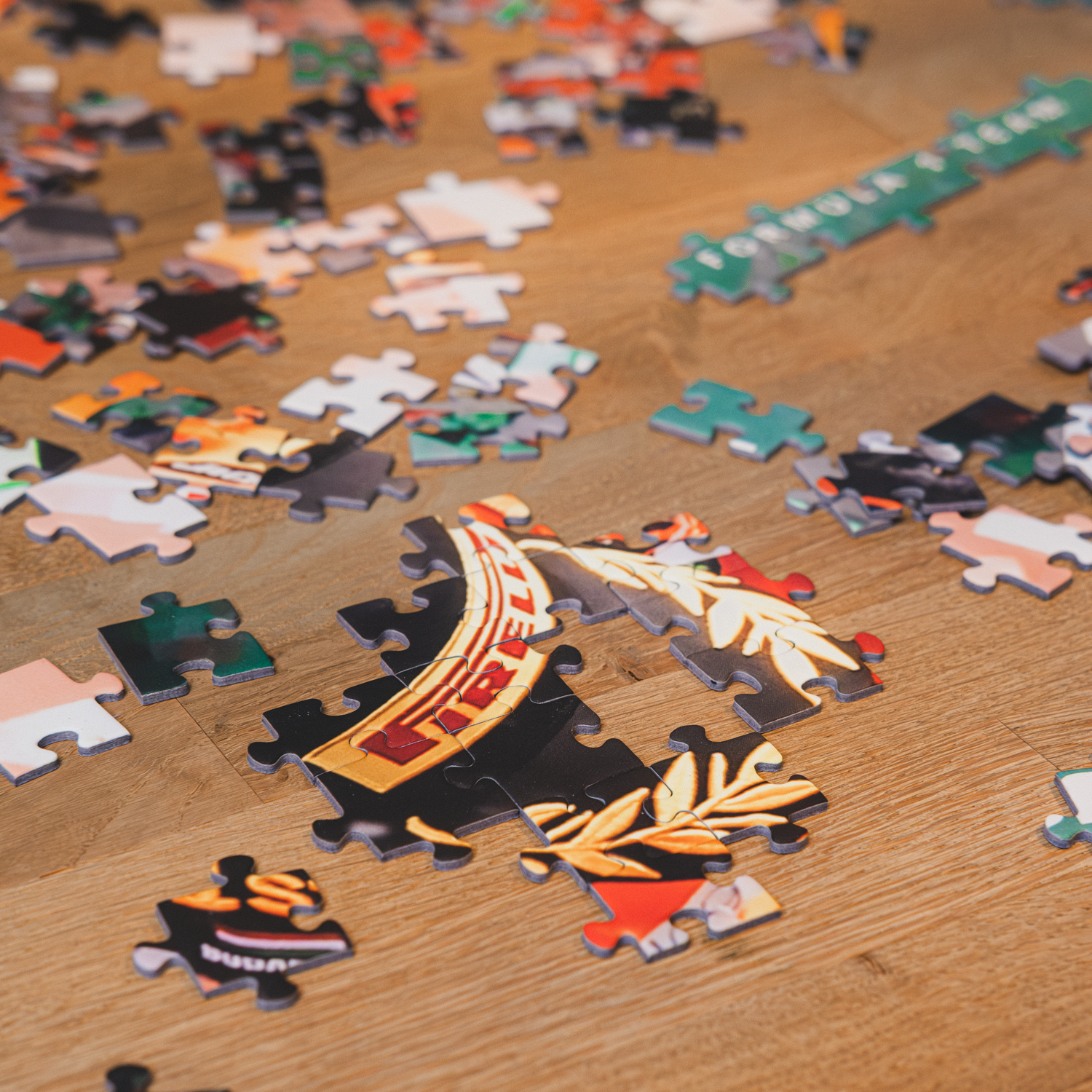 McLaren Formula 1 Team | Oscar Piastri | 2024 Maiden Grand Prix Win Hungary | Puzzle 1000 pcs