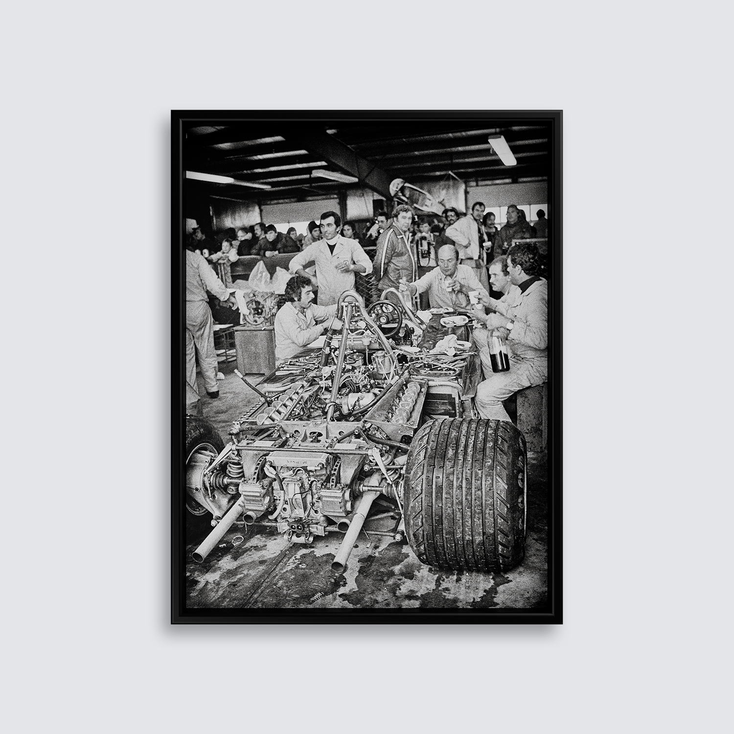 Metal Print "Dinner" by Richard Kelley