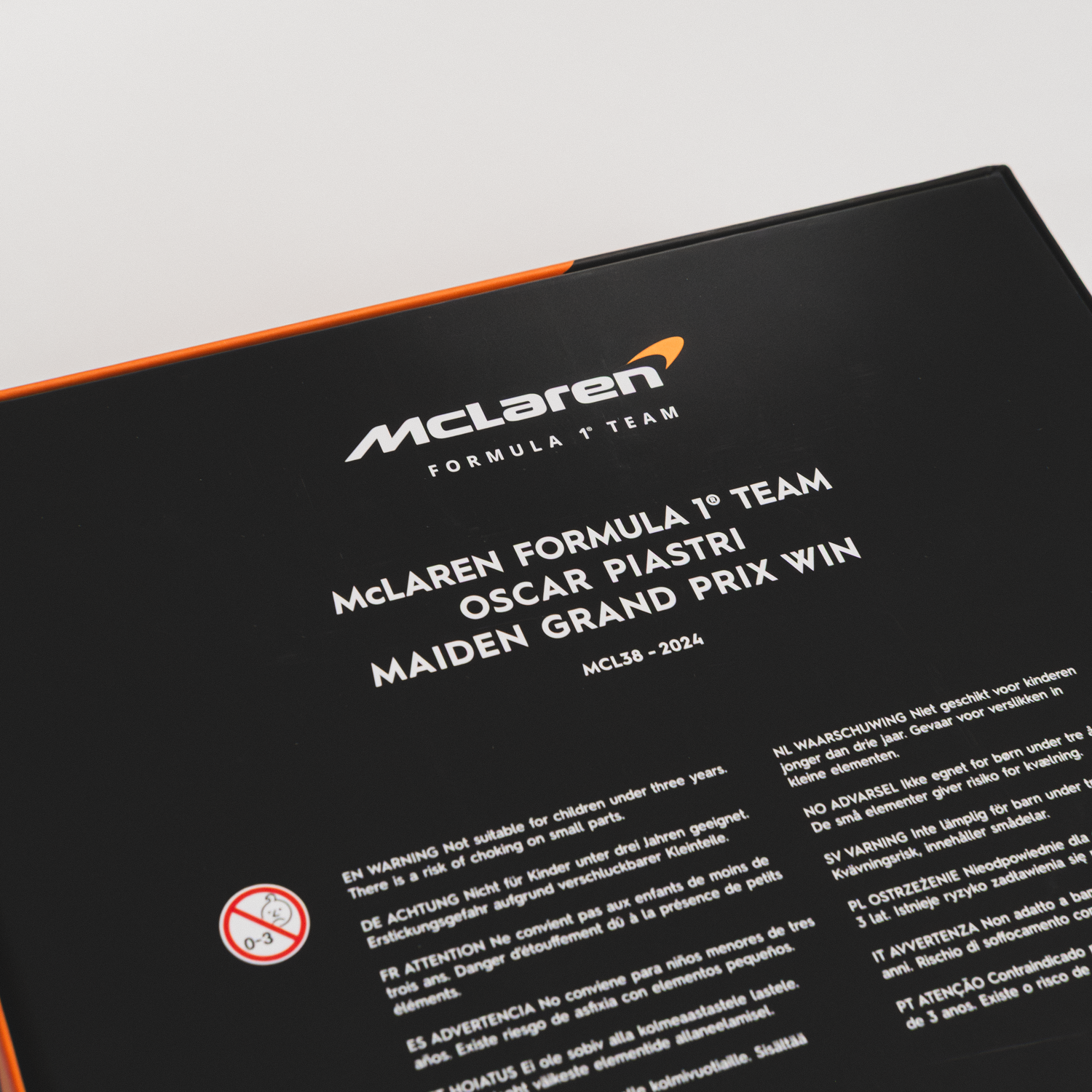 McLaren Formula 1 Team | Oscar Piastri | 2024 Maiden Grand Prix Win Hungary | Puzzle 1000 pcs