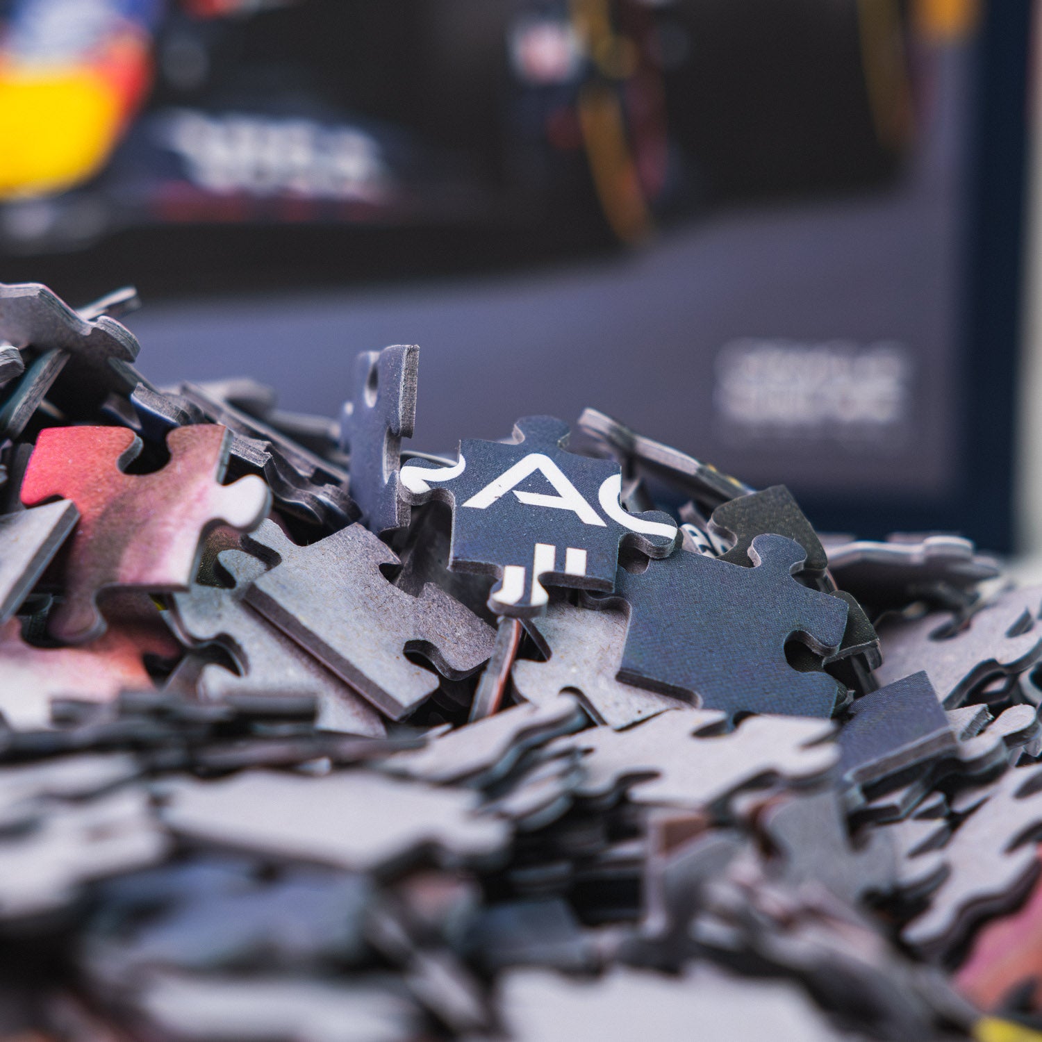 Oracle Red Bull Racing | Speed & Precision | Puzzle 1000 pcs